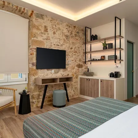 Yeeon Boutique Hotel, - Historic Of Europe 4* Gythio