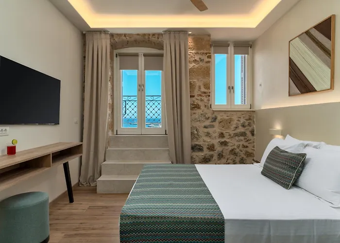 Yeeon Boutique Hotel, - Historic Of Europe Hotel Gythio