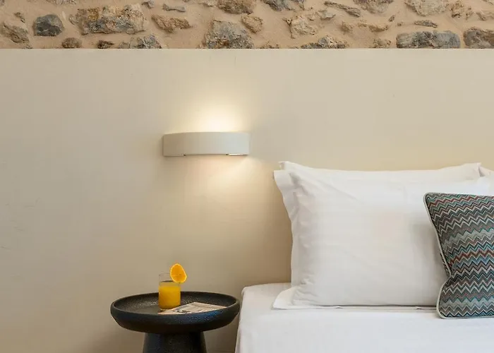 Yeeon Boutique Hotel, - Historic Of Europe