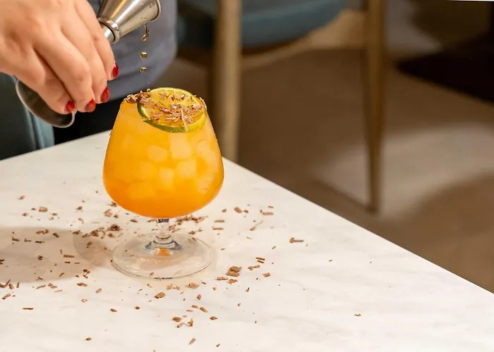 Yeeon Boutique Hotel, - Historic Of Europe Hotel Gythio