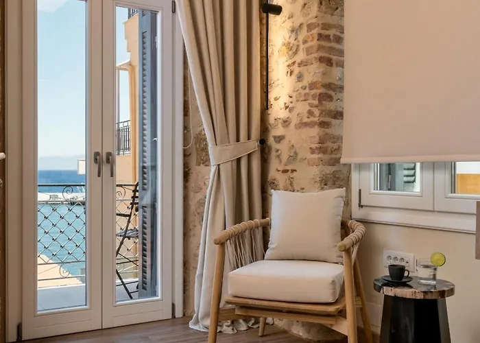 Yeeon Boutique Hotel, - Historic Of Europe 4* Gythio