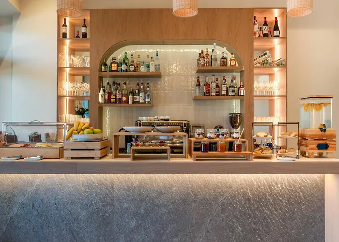 Hotel Yeeon Boutique Hotel, - Historic Of Europe 4*