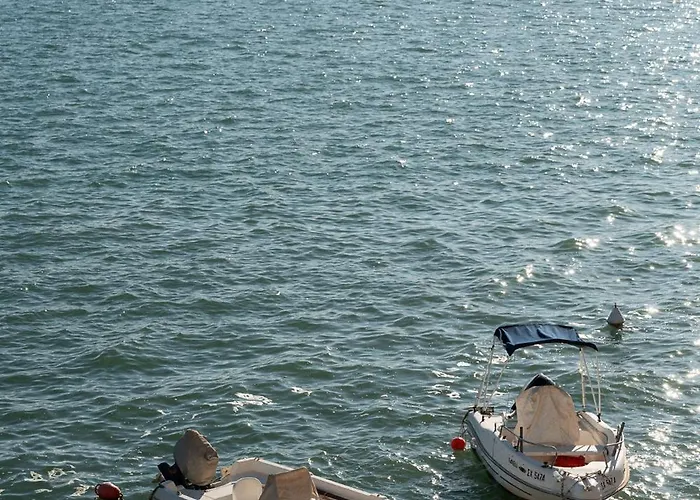 Yeeon Boutique Hotel, - Historic Of Europe 4*