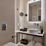 Yeeon Boutique Hotel, - Historic Of Europe