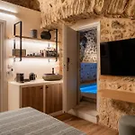 Yeeon Boutique Hotel, - Historic Of Europe