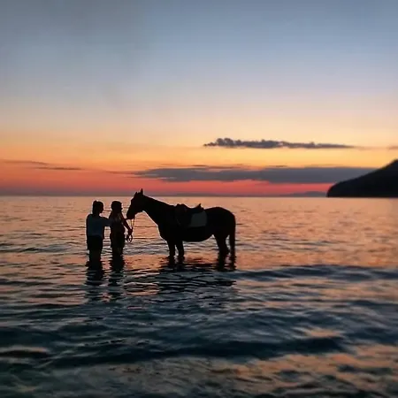 Yeeon Boutique Hotel, - Historic Of Europe Γύθειο