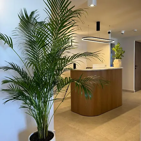Yeeon Boutique Hotel, - Historic Of Europe Отель Гитион