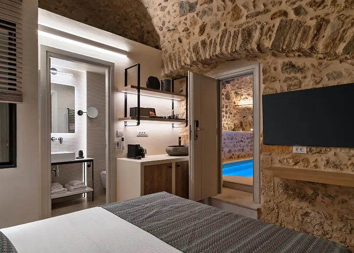 Yeeon Boutique Hotel, - Historic Of Europe