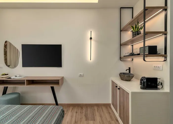 Yeeon Boutique Hotel, - Historic Of Europe غيتيو