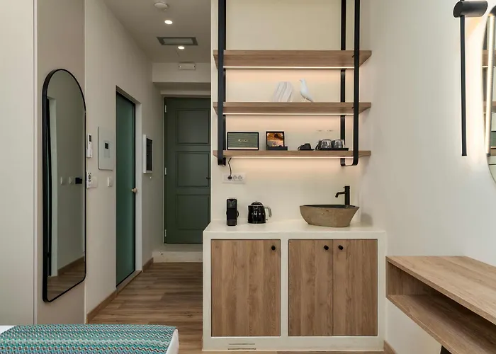 Yeeon Boutique Hotel, - Historic Of Europe 4* غيتيو