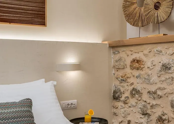 Yeeon Boutique Hotel, - Historic Of Europe 4*