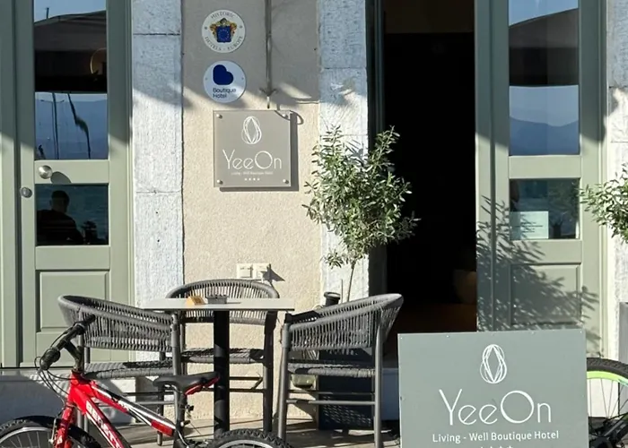 فندق Yeeon Boutique Hotel, - Historic Of Europe 4*